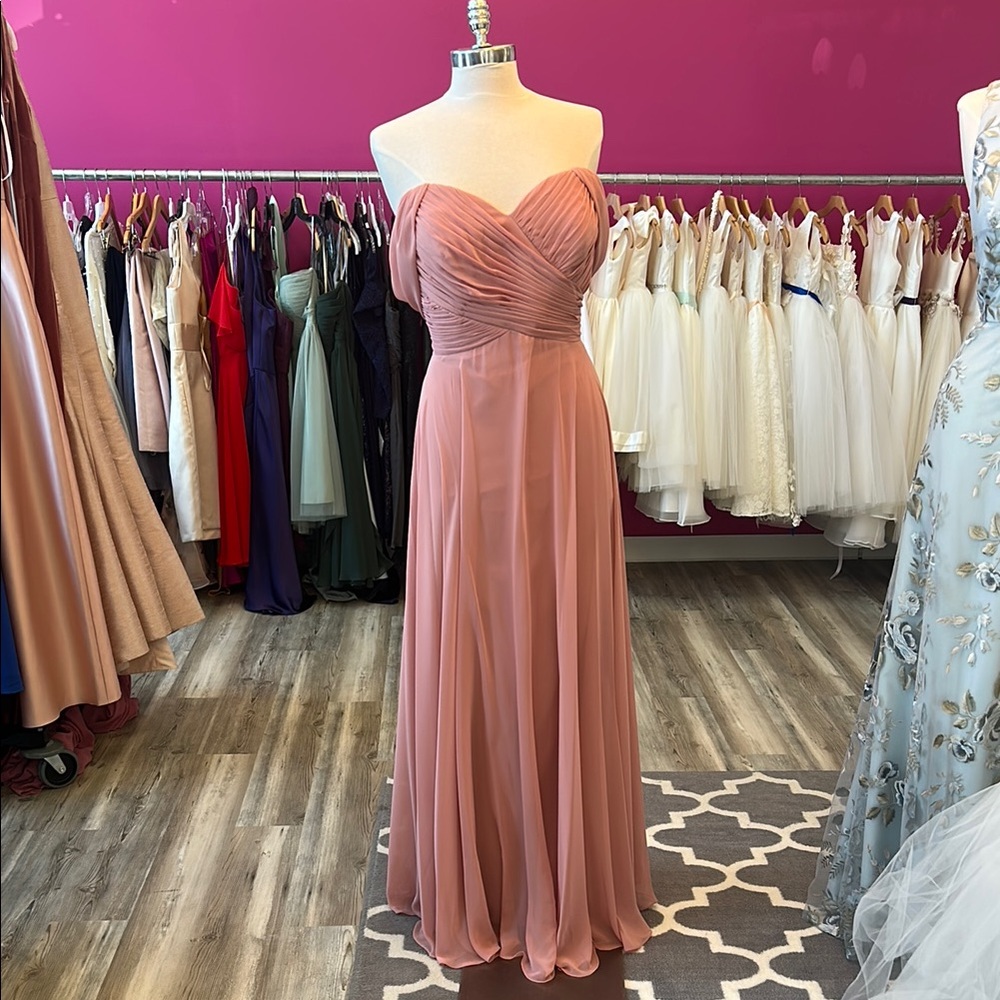 Elegant Pink Strapless Evening Gown